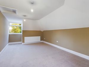Bedroom- click for photo gallery